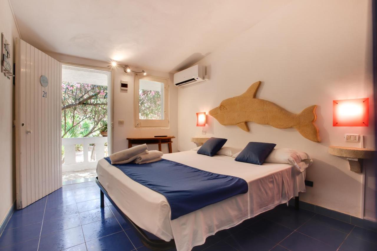 L'Oasi Villaggio Albergo Фавиняна Екстериор снимка